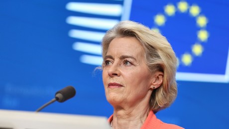 Von der Leyen und der flinke Finger