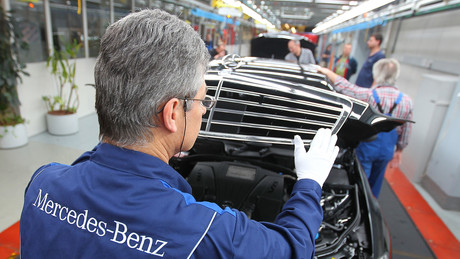 "Dramatische Lage" – Mercedes verschiebt Sonderzulage und prüft längere Arbeitszeiten
