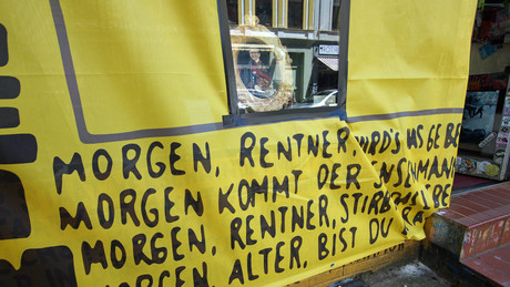 Rentenreform: Den Alten nehmen, den Konzernen geben