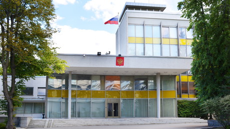 Erneuter Farbanschlag auf russische Botschaft in Stockholm