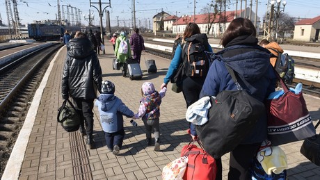 Liveticker Ukraine-Krieg – Gebiet Charkow: Kiew ordnet Zwangsevakuierung aus 60 Ortschaften an