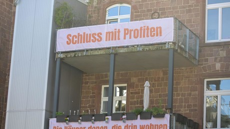 Abzocke mit Grundbedürfnissen – Regierung plant Schutzgesetz für Immobilienhaie