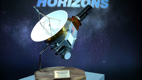 NASA-Sonde New Horizons beendet 321-tägige Hibernationsphase