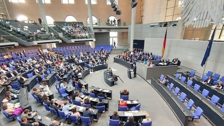 Bundestag beschließt neues "Gebäudemodernisierungsgesetz"