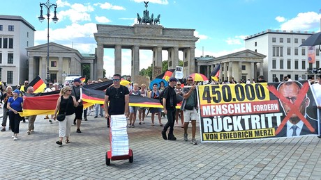 450.000 Unterschriften: Polizei nimmt Petition zum Rücktritt von Friedrich Merz nicht an