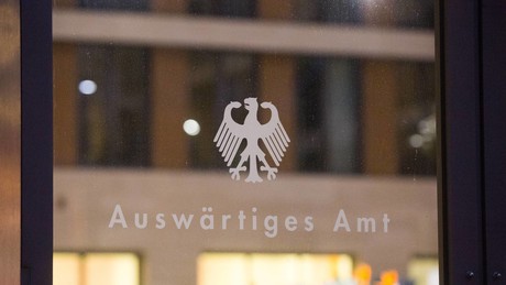 Netschajew: Deutschland auf einem gefährlichen Weg gegen seine Interessen