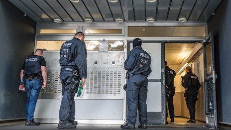 Kiel: Großpolizeieinsatz wegen DNA-Test aller Hochhausbewohner