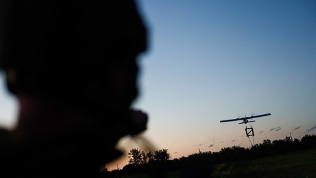 EU-Gelder für Ukraine: Kiew darf chinesische Drohnen-Teile kaufen