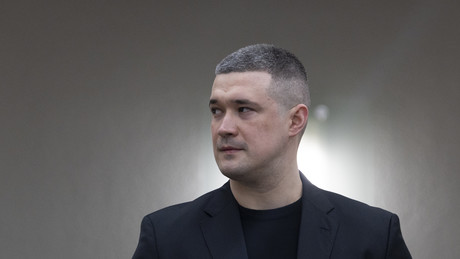 Liveticker Ukraine-Krieg – FT: Selenskij will Verteidigungsminister entlassen