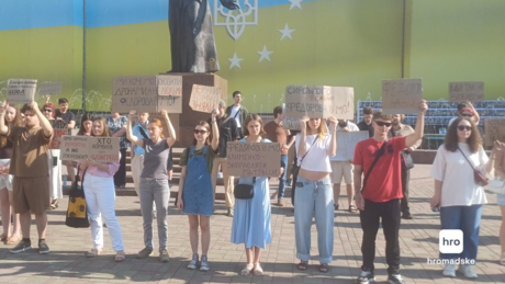 Ukraine: Landesweite Proteste gegen Entlassung des Verteidigungsministers Fjodorow