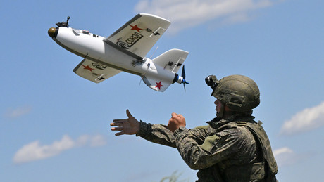 Liveticker Ukraine-Krieg: Russland greift Hafen von Odessa und Frachtschiffe mit Militärgütern an