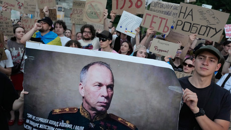 Ukraine: Proteste zeigen sinkende Zustimmung für Selenskij und zunehmende Kriegsmüdigkeit