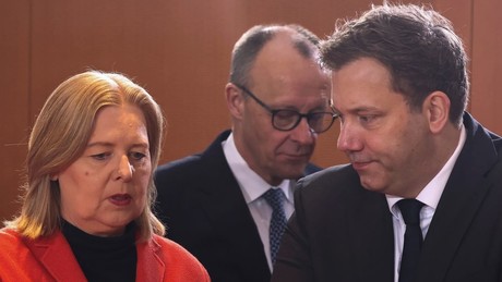 Vor den drei Landtagswahlen – Koalitionsparteien verlieren konstant an Wählerzuspruch