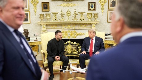 Liveticker Ukraine-Krieg – Selenskij: Treffen mit Trump war "gut"