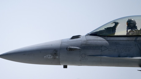 Liveticker Ukraine-Krieg: Kiew meldet Verlust eines F-16-Kampfjets während Einsatz