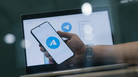 Videos von Hinrichtungen und Massenmorden nicht entfernt – Australien verklagt Telegram