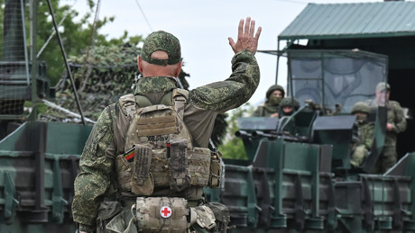 Liveticker Ukraine-Krieg: Russische Armee trifft Anlagen im Hafen von Odessa