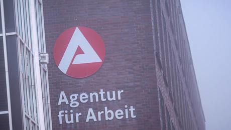 Drei Millionen Arbeitslose – und mehr
