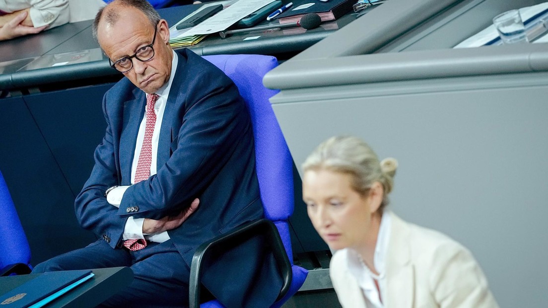 ARD-DeutschlandTrend: AfD führt und dreht das Ergebnis zur CDU bei der Bundestagswahl 2025