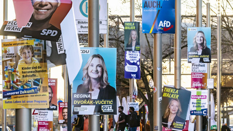 Umfrage: 56 Prozent der Bürger bezweifeln "ausreichend politische Kompetenz" bei allen Parteien