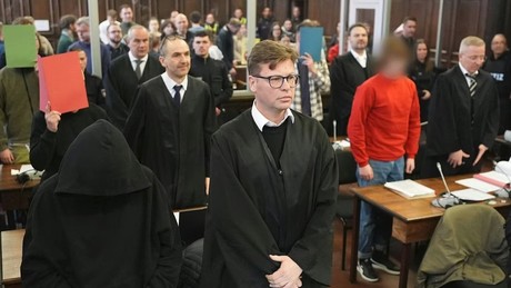 Hamburg: Langjährige Haftstrafen für Mitglieder der rechtsextremen Organisation Letzte Verteidigung