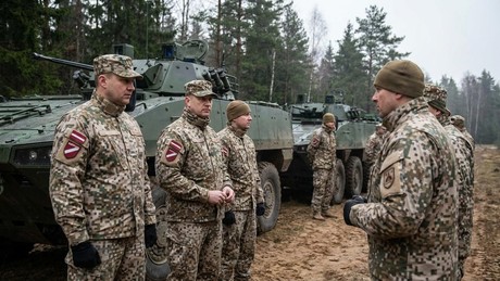 Sterben fürs Baltikum: In ganz Europa wird nach Freiwilligen gesucht