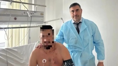 Russischer Veteran überlebt Blitzeinschlag und Bärenangriff