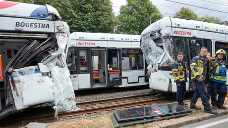 Über 20 Verletzte nach Straßenbahnunfall in Gelsenkirchen