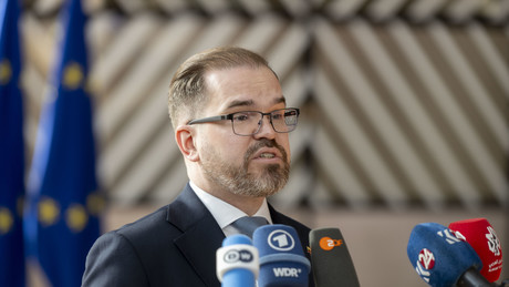 Liveticker Ukraine-Krieg: Litauens Verteidigungsminister warnt vor russischer "False-Flag"-Operation