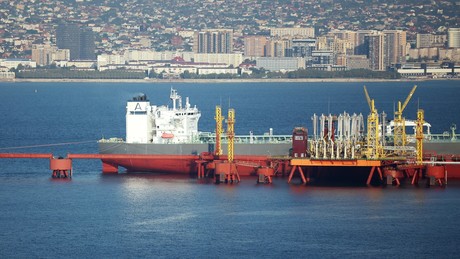 Medien: Kiew stoppt auf US-Forderung Angriffe gegen bestimmte Anlagen und Tanker im Schwarzen Meer