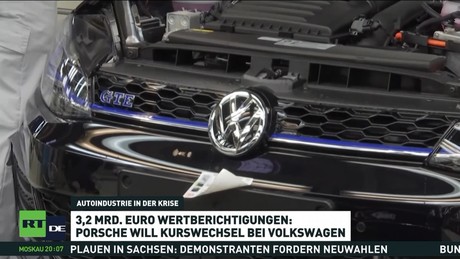 Daimler Truck meldet massiven Gewinneinbruch – Porsche SE schreibt Milliardenverlust