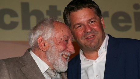 Dieter Hallervorden: Vom BSW-Sympathisanten zum auffälligen Anti-AfD-CDU-Unterstützer