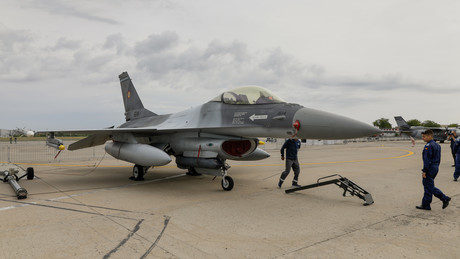 Rumänien lässt F-16-Kampfjets nahe der ukrainischen Grenze wegen unbekannter Luftziele aufsteigen