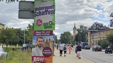 Mecklenburg-Vorpommern: AfD legt zu – Umfrage präsentiert rechnerische rot-rot-grüne Koalition