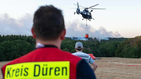 Nordrhein-Westfalen: 1.800 Menschen wegen nahendem Waldbrand evakuiert