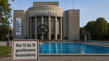 Wegen Drohungen: Volksbühne sagt exklusives Schwimmen für Schwarze ab