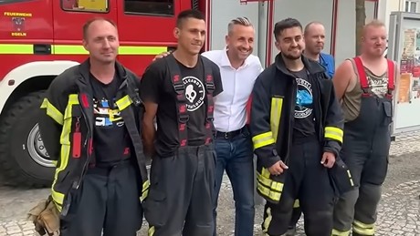 Sachsen-Anhalt: Kontroverse um die Freiwillige Feuerwehr Egeln und ein Siegmund-Foto