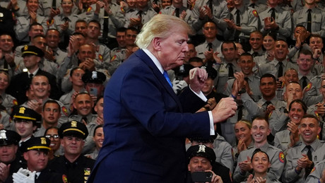 Trump verliert Rückhalt: Mehrheit der US-Wähler fühlt sich schlechtergestellt
