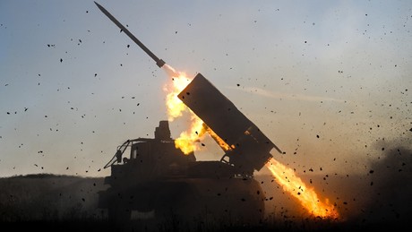 Liveticker Ukraine-Krieg: Russische Armee bringt zwei weitere Ortschaften unter eigene Kontrolle