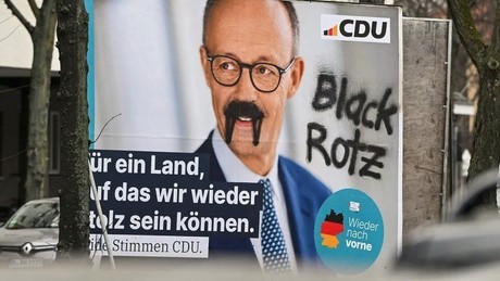 Mehrheit fürchtet Verarmung durch Sozialkahlschlag – und wählt trotzdem neoliberal