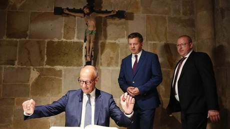 Sachsen-Anhalt: CDU-Wahlkampf mit Kanzler Merz, aber ohne Bürgerkontakt