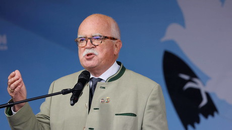 Gauweiler: Deutschland sollte Leipzig durch unabhängige Kommission klären