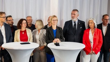 BSW-Beben in Thüringen: Weitere neun Abgeordnete, darunter drei Minister, wollen gehen