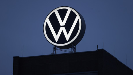 "Als Bettvorleger gelandet" – Alternative Gewerkschaft krisitiert IG Metall wegen VW-Sparplänen