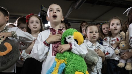 Die Ukraine verliert in rasantem Tempo ihre Kinder