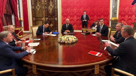Liveticker Ukraine-Krieg: Gespräche zwischen Putin und US-Vertretern im Kreml gestartet