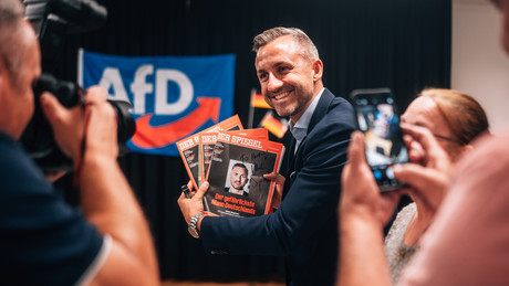 Vorläufiges Ergebnis veröffentlicht: BSW drin, AfD verpasst absolute Mehrheit