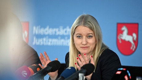 Niedersachsen: Justizministerin will nicht gewusst haben, dass es um Krach ging