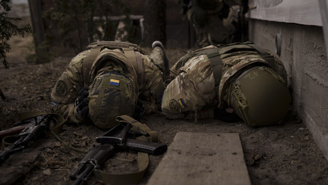 Liveticker Ukraine-Krieg: Russisches Militär trifft Metallurgiebetriebe für Rüstungsproduktion