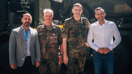 Reservisten-Chef: Aufmarschplan vor AfD-Landesregierung schützen